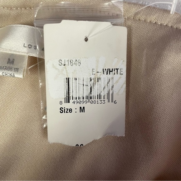 NWT J.O.A. Lace Pencil Skirt in White Size Medium‎ - Picture 4 of 5